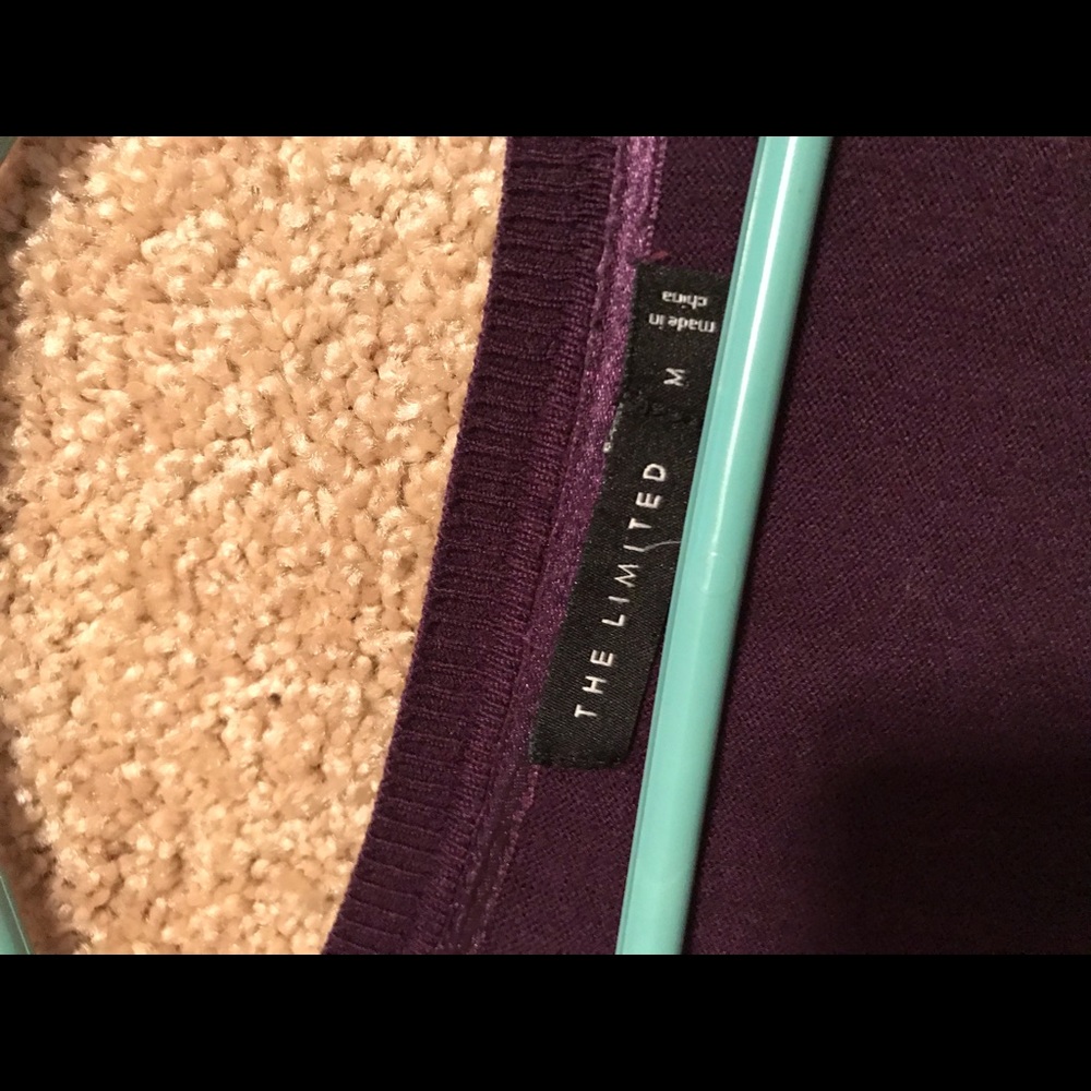 sweater - Picture 2 of 2